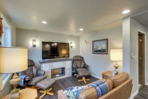 Riverfront Two Rivers Vacation Rental By Beaches - Interiör