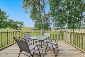 On 22 Acres! Retreat w/ Views in Burlington Flats - Innvendig