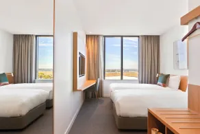 Mantra on Sydney Airport - Room