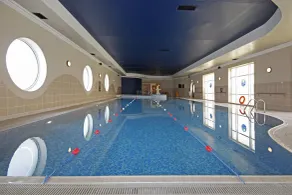 Seven Oaks Hotel - Piscine