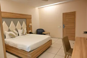 Rang Lords Inn Bharuch - Room