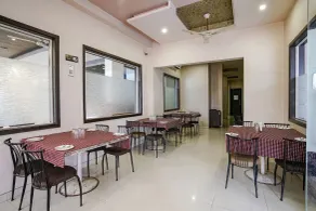 Fabhotel Prime Shahu - Restaurante