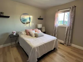 Cozy 3BR Cottage Near Lake Simcoe - Room