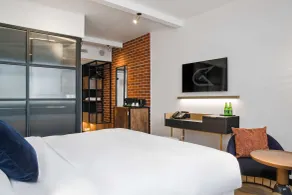 Golden Tulip Warszawa Centrum - Room