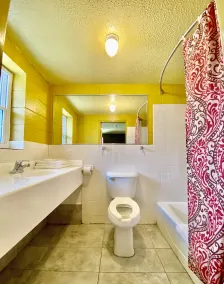 Savannah Inn and Suites - Salle de bain