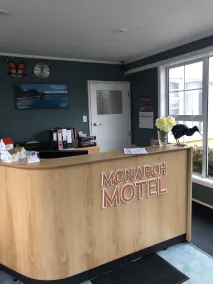 Monarch Motel - Lobby