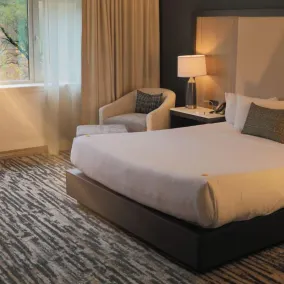 The Hotel at Black Oak Casino Resort - Zimmer