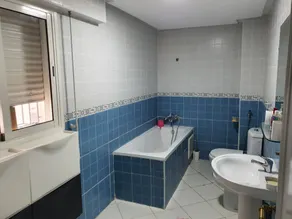 Familiar Luxury Apartment - Badrum
