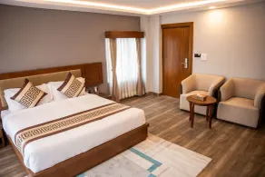 Nagarjun Resort - Embrace Tranquility Natures Retreat Beyond the City - Værelse