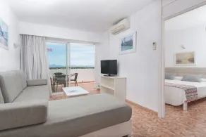 Apartamentos Siesta I - Chambre