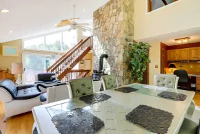 Spacious Woodbury Home w/ Pool + Hot Tub! - Interior
