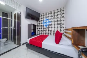 Hotel Confort Obelisk - Chambre