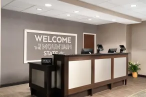 Hampton Inn Fairmont - Réception