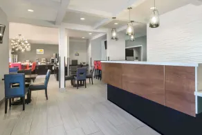 Hotel 1550 - SFO Airport FREE Shuttle - Hall