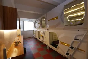 Phoenix Egg Youth Hostel - Zimmer