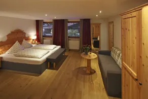 Lechquell Hotel Post - Room