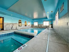 Comfort Inn Ogden near Event Center - Piscine