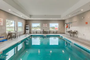 avid hotel Zeeland - Holland by IHG - Pool