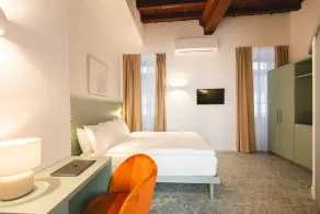 Palazzo Canetti Locarno - Piazza Grande - Suites & Rooms - Easy Self Check-In - Rum