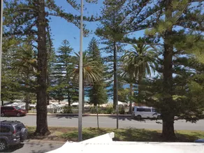 Seabreeze Beach Hotel - Ausblick vom Zimmer