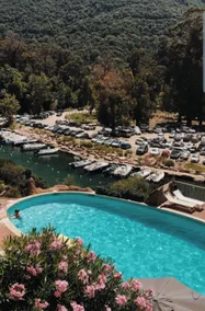Hôtel Le Mediterranée Porto (France) - Vue de la chambre