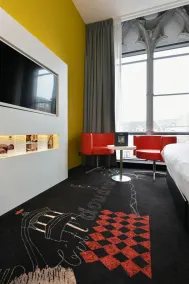 Martin's Dream Hotel - Room
