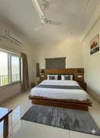 Pacific Inn Vistaar Hotels & Resorts - Chambre