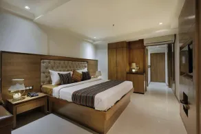 Hotel Lotus Paradise - Room
