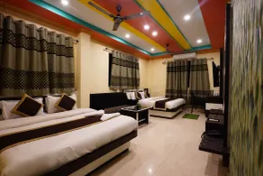 Tirupati Lodge NJP - Chambre