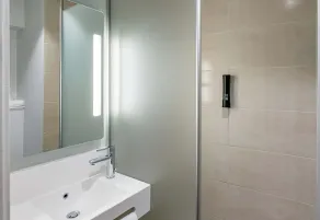 B&B HOTEL Bordeaux Bassins à flot - Badeværelse