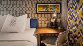 GLō Best Western Brooklyn NYC - Rom