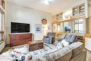 Ski, Hike, Bike, Relax: Tofte Townhome w/ Deck! - Interior