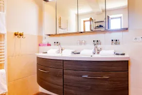 DEVA Hotel-Restaurant Fischerwirt inklusive Chiemgau Card - Salle de bain