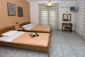 Harisis Apartments - Rom