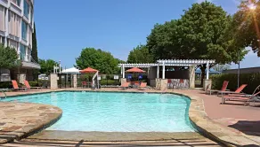 Hilton Austin Airport - Pool