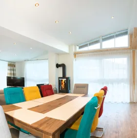 Brunner Apartments - Spiseområde på rommet