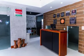 Economy Hotel - Lobby
