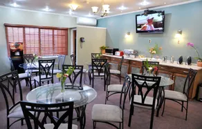 Culture Crossroads Inn - Restaurant