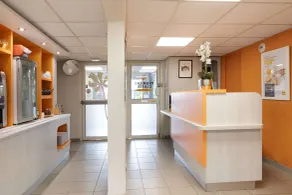 Hôtel Première Classe La Ville du Bois - Hall