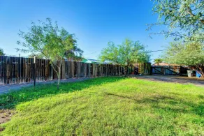 Walkable Location, Fenced Yard: Wickenburg Home! - Innenbereich