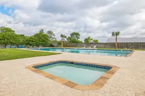 Water's Edge RV Resort on Lake Conroe - Pool