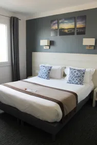 Le Regina Hôtel et restaurant Canet-plage - Værelse