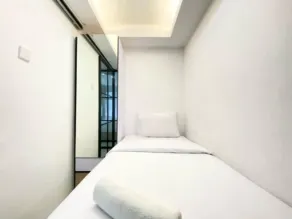 Best Deal 2Br At Grand Asia Afrika Apartment - Værelse
