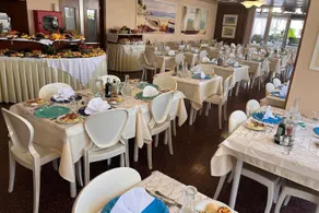 Hotel President - Restaurant