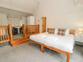 Lakeside Cottage - Rom