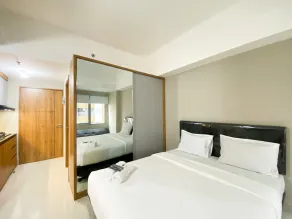 Simply Studio Room LRT City Jatibening Apartment - Zimmer
