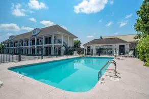 Econo Lodge Tupelo Barnes Crossing - Piscine