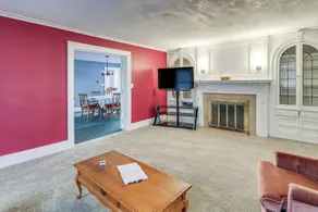 1 Block to Downtown Adrian: Spacious Home! - Interiør