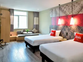 ibis Yichang Bayi Rd - Room