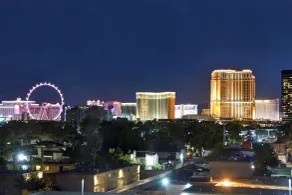 Hampton Inn & Suites Las Vegas Convention Center - No Resort Fee - Vue de la chambre